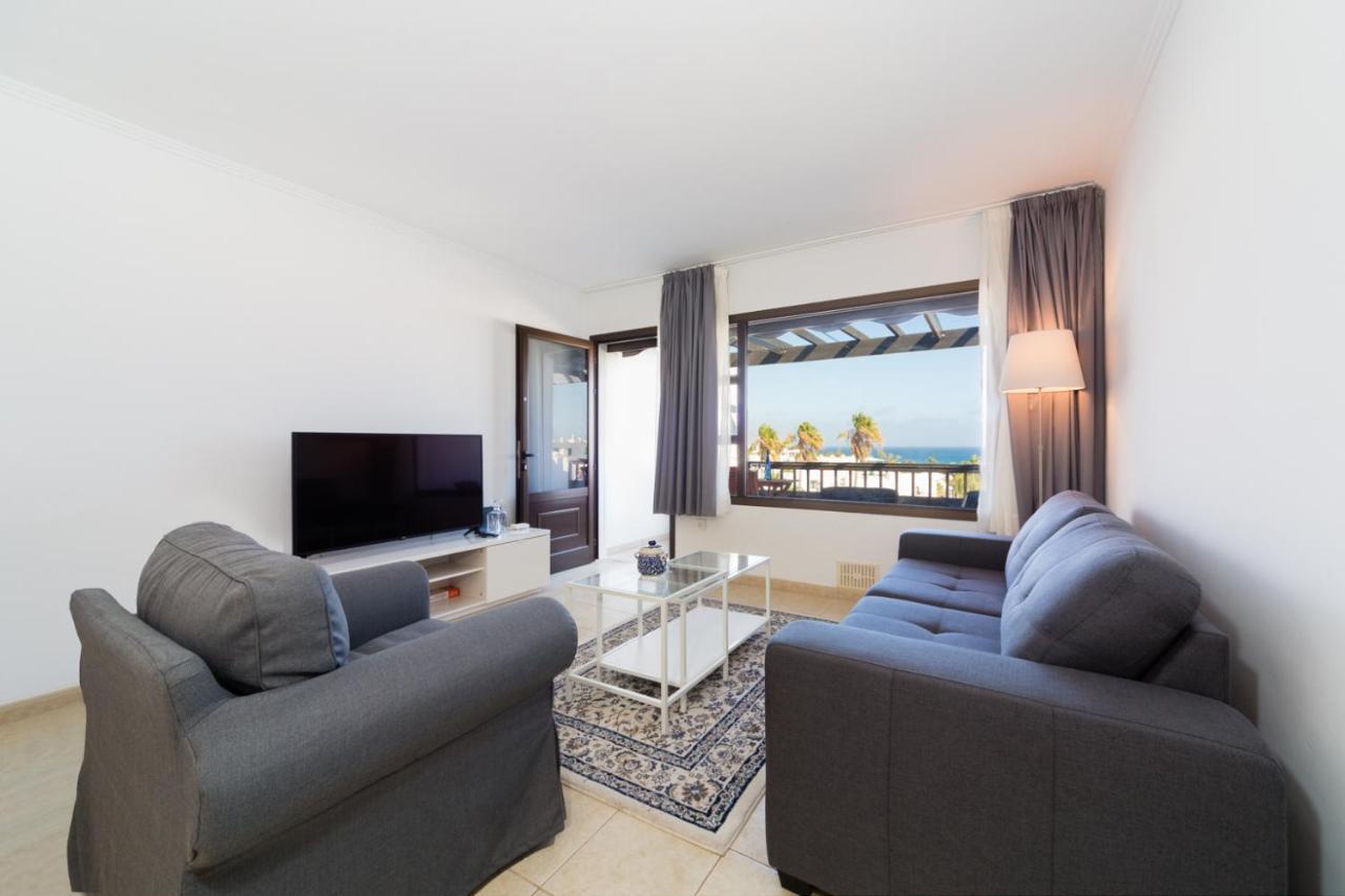 Bastian Beach. Casa Cheah. Sea View Costa Teguise Exteriör bild